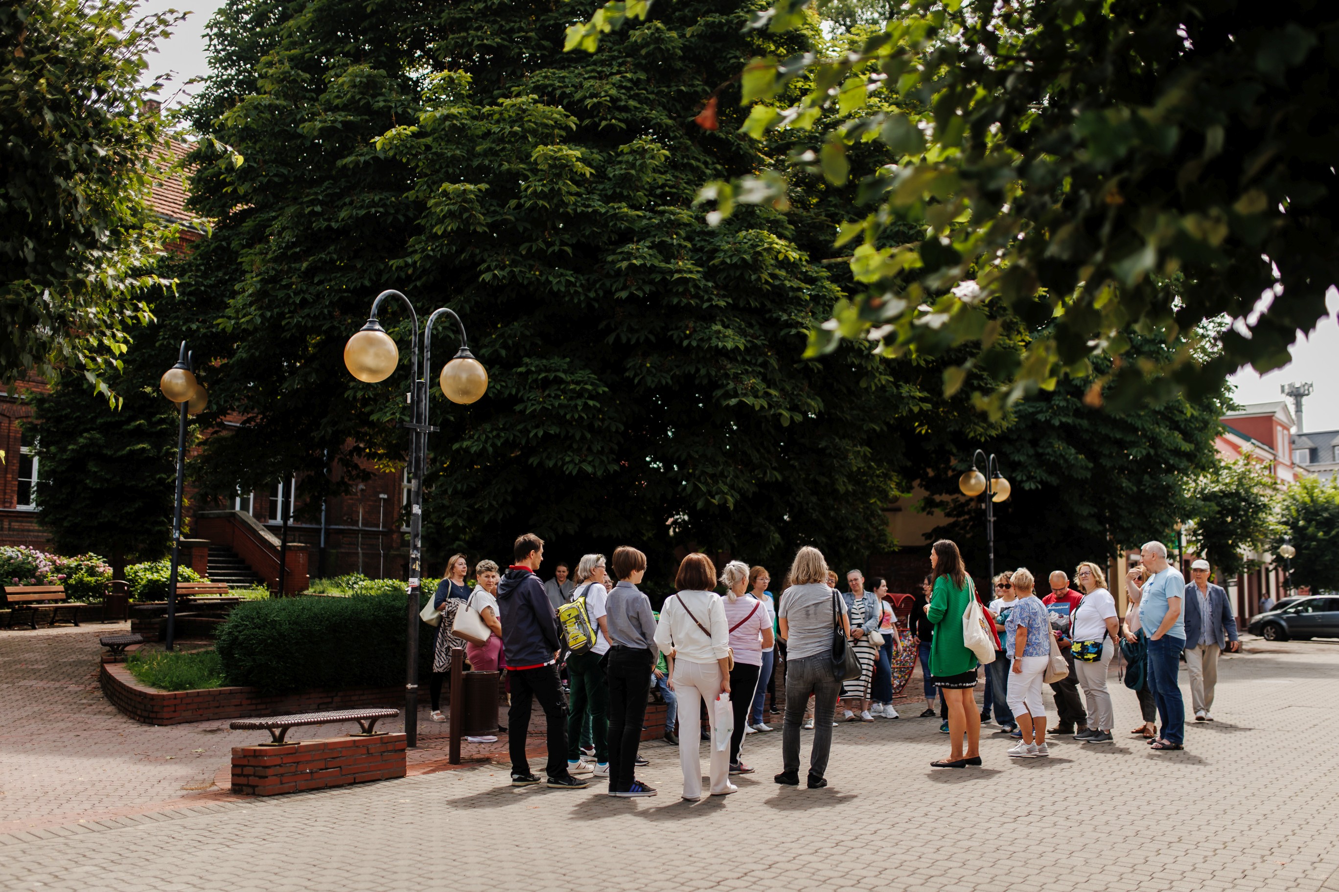 Obraz dla galerii: 22.06.2024 2024.06.22 Miasto Cię szuka! Spacer W stronę dworca, czyli o tym, jak Kwidzyn rozwinął się dzięki kolei - Fot. K Mrówczyńska