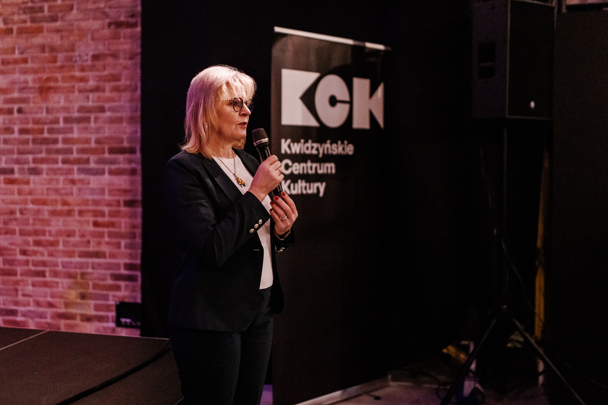 Obraz dla galerii: 20.01.2025 Muzyką i słowem - spotkanie z Grzegorzem Wiśniewskim - Fot. Krolina Mrówczyńska