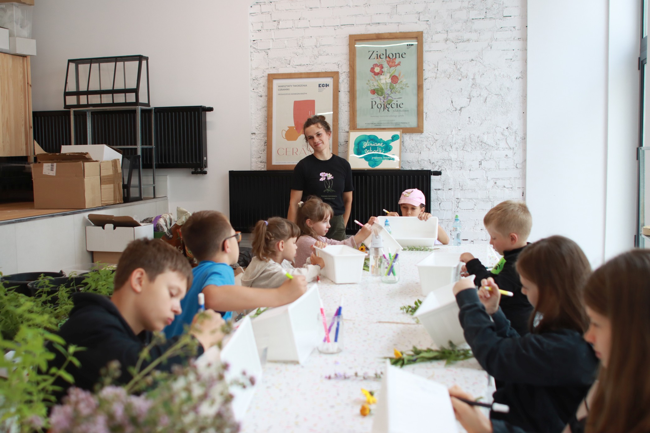 Obraz dla galerii: 09.07.2025 Klubik roślinny dla dzieci - fot. Karolina Studzińska