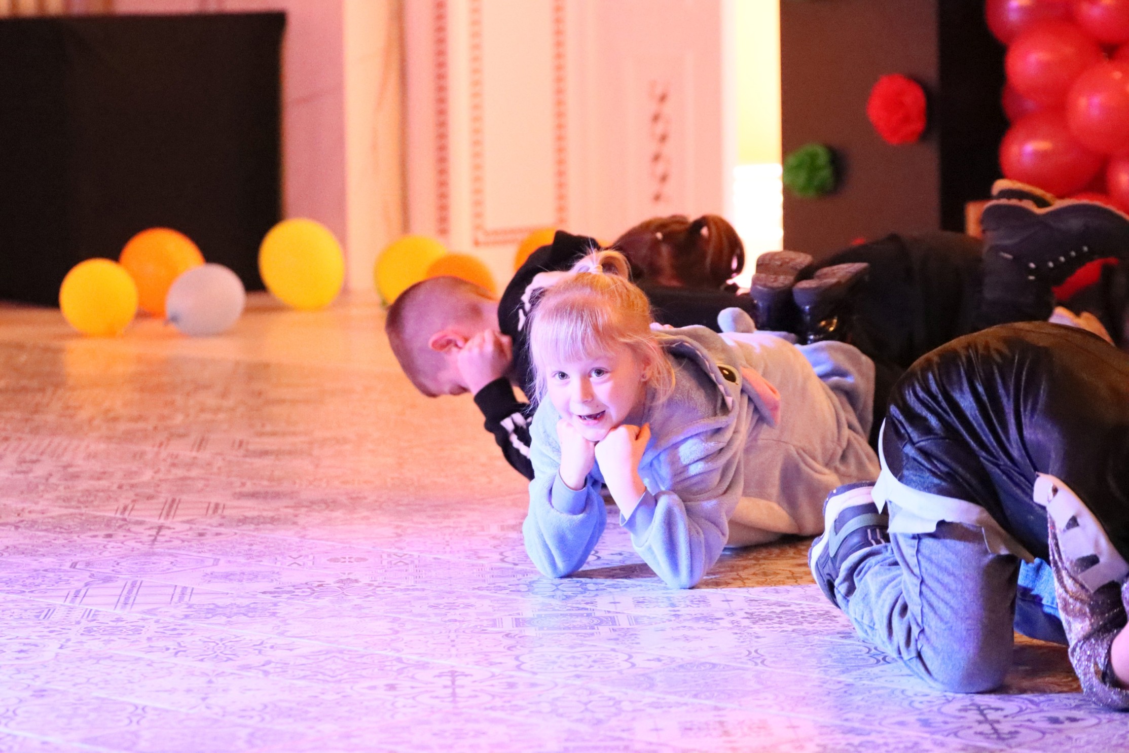 Obraz dla galerii: 29.01.2026 Rodzinny bal karnawałowy ferie zimowe - fot. Karolina Studzińska